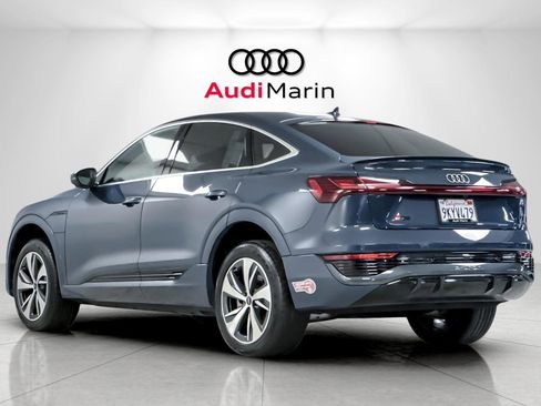 Used 2024 Audi Q8 e-tron Premium Plus image 3