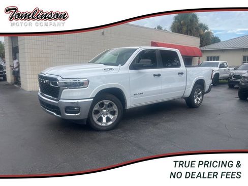 Used 2026 RAM 1500 Big Horn AWD/4WD image 1