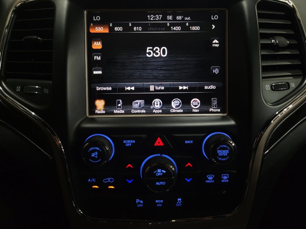 Used 2015 Jeep Grand Cherokee Limited AWD/4WD image 25