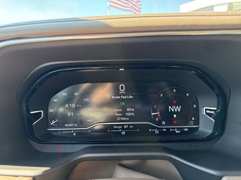 Used 2023 GMC Yukon Denali w/ Max Trailering Package image 27