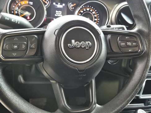 Used 2020 Jeep Wrangler Unlimited Sport AWD/4WD image 20