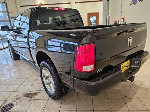 Used 2019 RAM 1500 Express w/ Express Value Package image 3