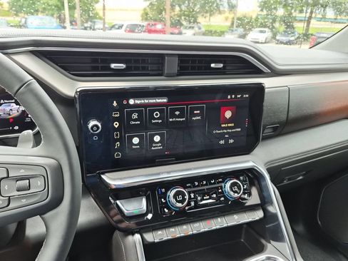 Used 2026 GMC Sierra 1500 Denali w/ Technology Package AWD/4WD image 18