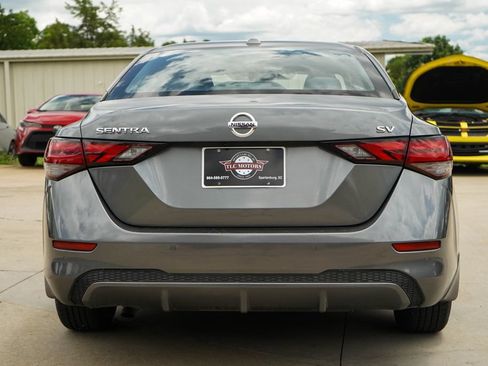 Used 2021 Nissan Sentra SV FWD image 19