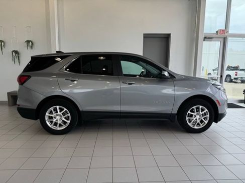 Certified 2024 Chevrolet Equinox LT AWD/4WD image 32