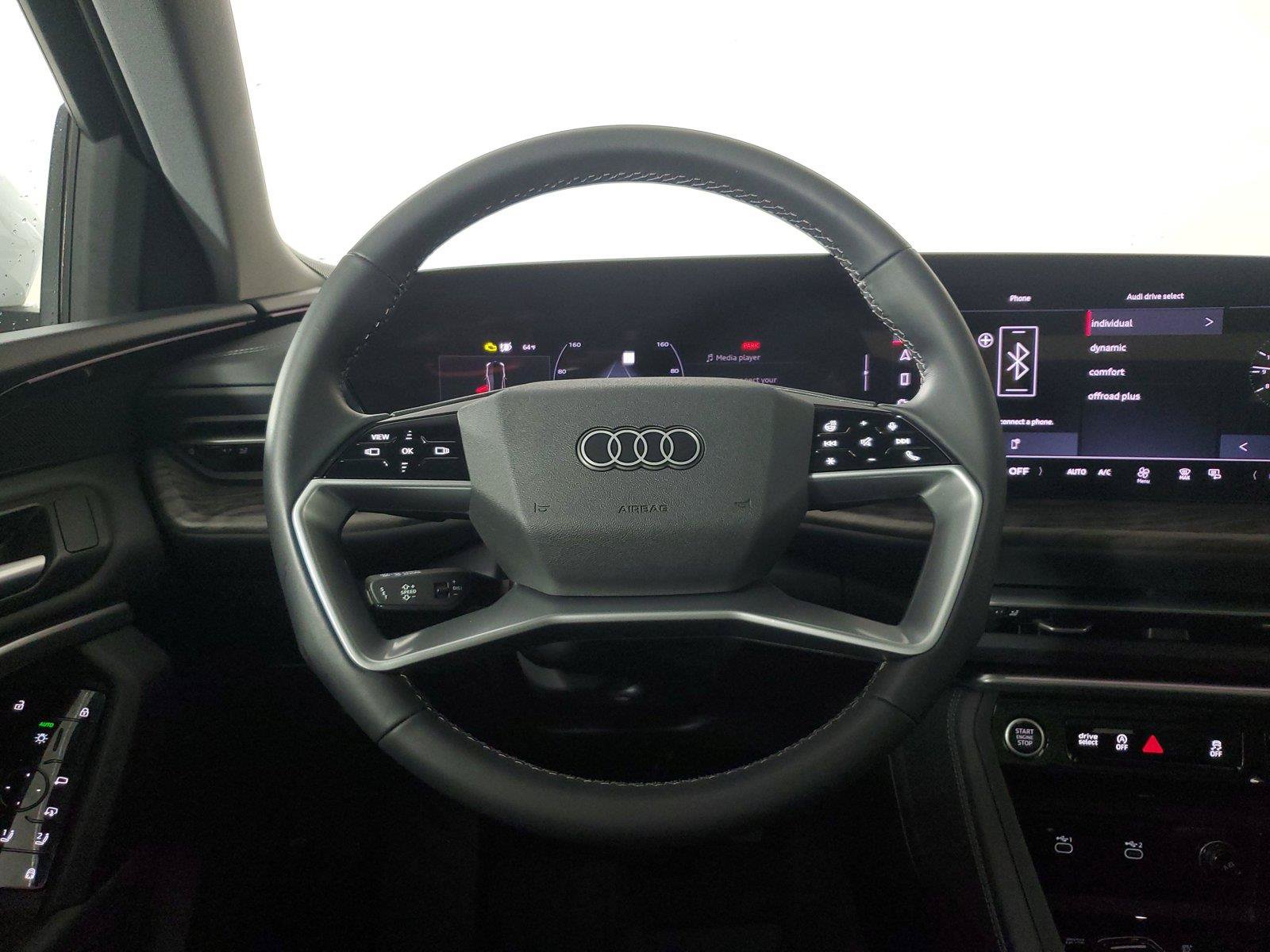 Used 2025 Audi Q5 Premium w/ Convenience Package AWD/4WD image 16