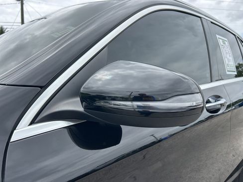 Used 2022 Mercedes-Benz GLC 300 image 18