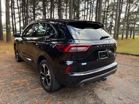Used 2024 Ford Escape ST-Line Select w/ Tech Pack #2 image 5
