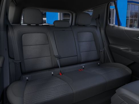 New 2026 Chevrolet Equinox LT FWD image 19