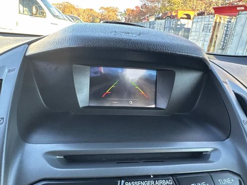 Used 2018 Ford Transit Connect XL image 17