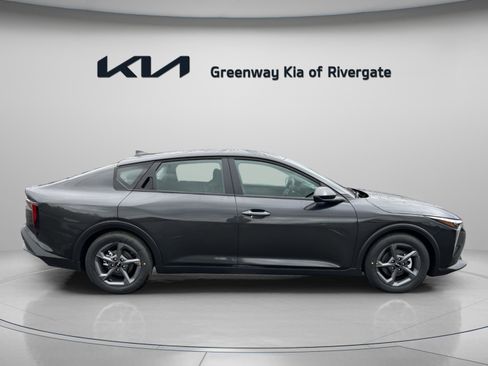 New 2025 Kia K4 EX image 8