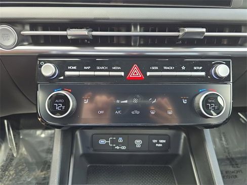 New 2025 Hyundai Santa Cruz SEL image 18