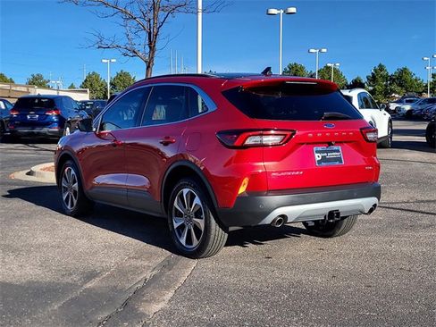 Used 2023 Ford Escape Platinum w/ Premium Technology Package image 5