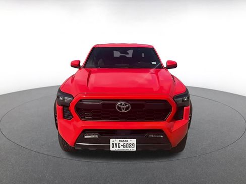 Used 2024 Toyota Tacoma TRD Off-Road image 3