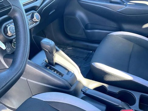 Used 2025 Nissan Versa S w/ Trunk Package image 14