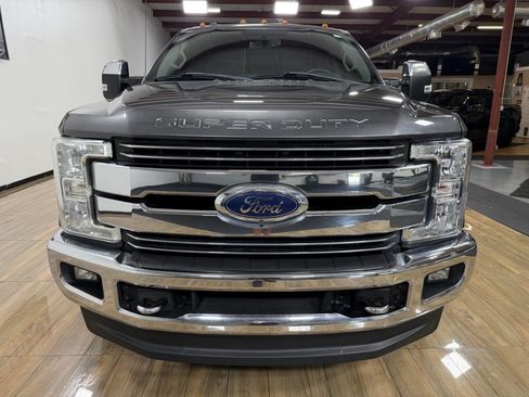Used 2017 Ford F350 Lariat w/ Chrome Package image 2