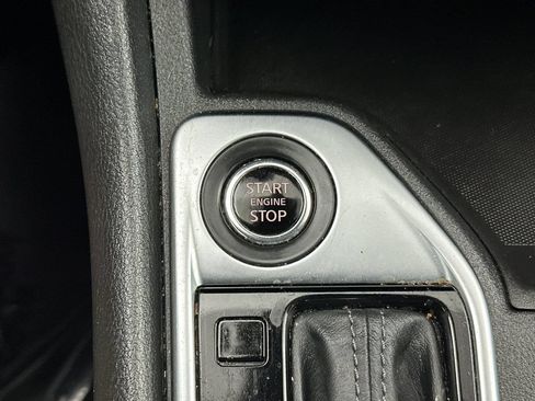 Used 2024 Nissan Sentra SV FWD image 20