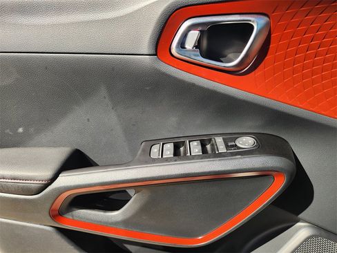 New 2025 Kia Soul GT-Line image 16