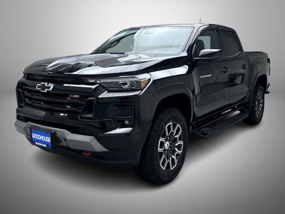 Used 2023 Chevrolet Colorado Z71 w/ Z71 Convenience Package 2