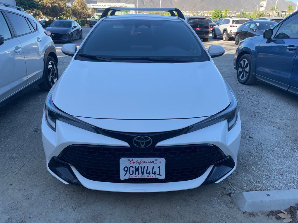 Used 2023 Toyota Corolla SE FWD image 2
