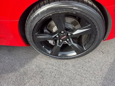 Used 2017 Chevrolet Camaro SS image 30