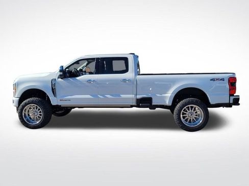 Used 2024 Ford F350 Limited image 6