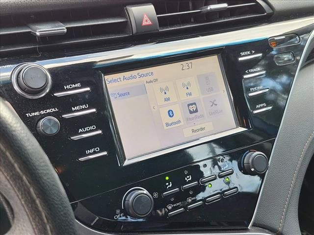 Used 2018 Toyota Camry LE FWD image 8