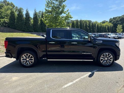 Used 2024 GMC Sierra 1500 Denali w/ Denali Reserve Package AWD/4WD image 8