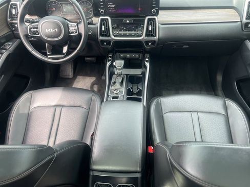 Certified 2023 Kia Sorento X-Line EX AWD/4WD image 20