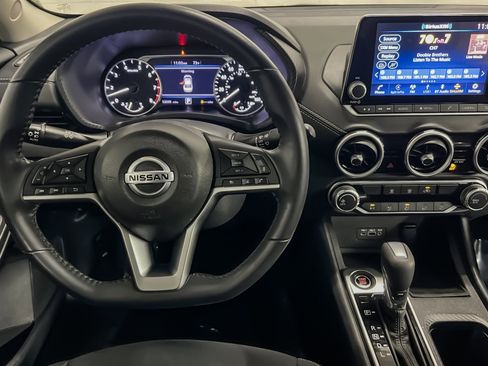 Used 2022 Nissan Sentra SV image 37