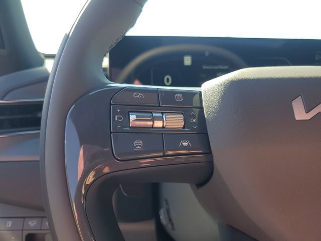 New 2026 Kia EV9 Land w/ Nightfall Edition Package AWD/4WD image 17