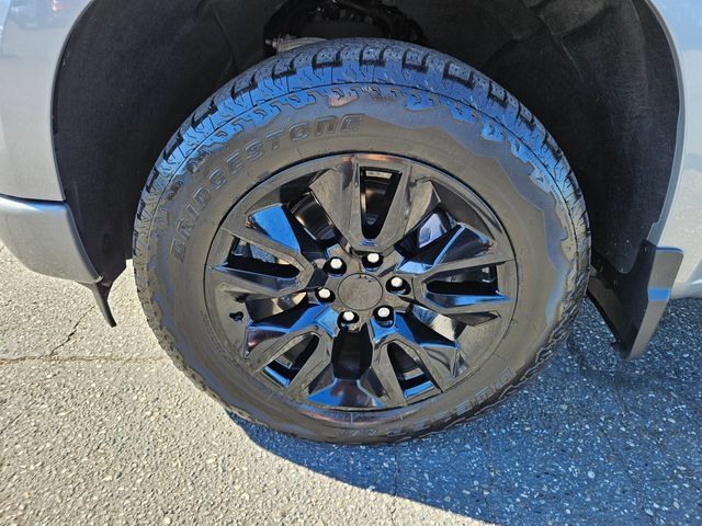 Used 2024 Chevrolet Silverado 1500 RST w/ Max Trailering Package AWD/4WD image 10