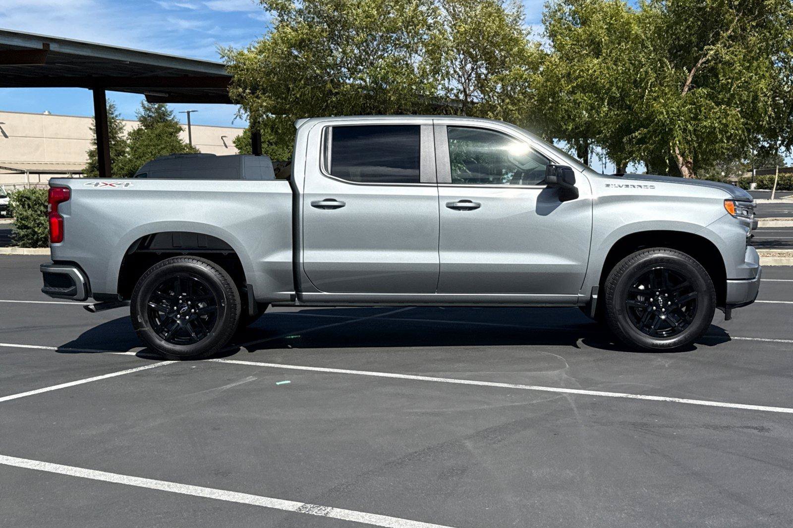 New 2026 Chevrolet Silverado 1500 RST w/ Convenience Package II AWD/4WD image 3
