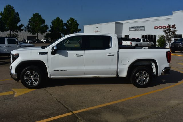Used 2024 GMC Sierra 1500 SLE RWD image 9