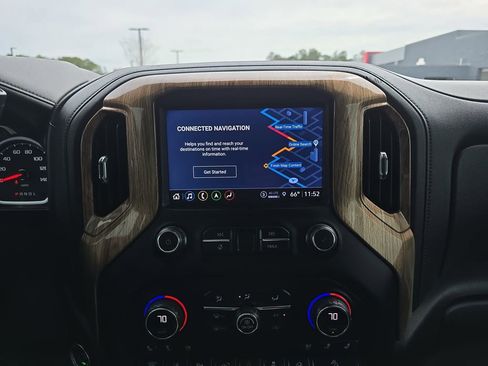 Used 2021 Chevrolet Silverado 2500 LTZ w/ Z71 Chrome Sport Edition image 26