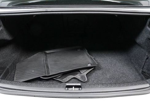 Used 2019 Volvo S60 T6 R-Design image 26