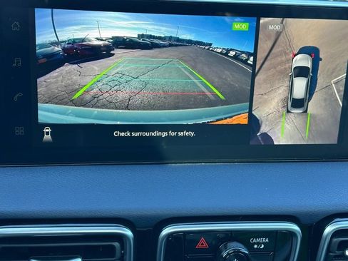Used 2026 Nissan Sentra SL w/ Floor Mat Package FWD image 15