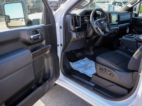 New 2026 Chevrolet Silverado 3500 LT w/ Convenience Package AWD/4WD image 18