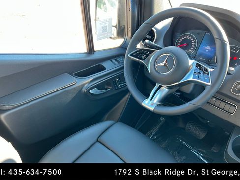 Used 2026 Mercedes-Benz Sprinter 2500 image 11