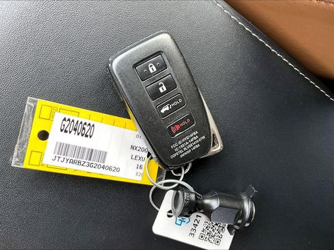Used 2016 Lexus NX 200t FWD w/ Premium Package image 15