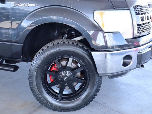 Used 2014 Ford F150 XLT w/ Trailer Tow Package image 4