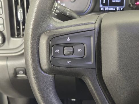 Used 2021 Chevrolet Silverado 2500 Custom w/ Custom Value Package AWD/4WD image 29
