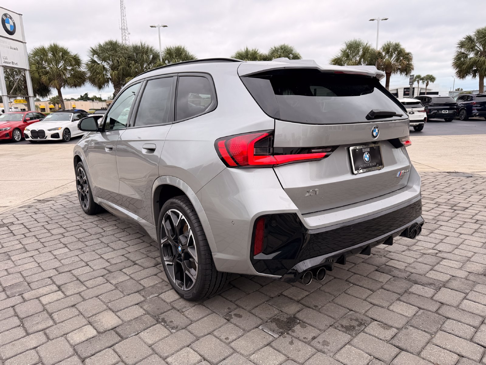 New 2027 BMW X1 M35i w/ Technology Package AWD/4WD image 11