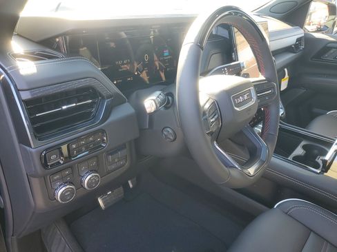 New 2026 GMC Yukon AT4 Ultimate image 16