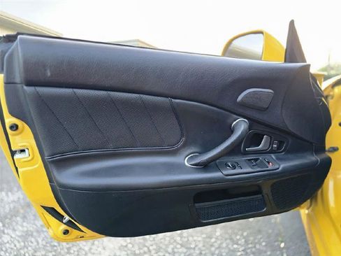 Used 2006 Honda S2000 image 41