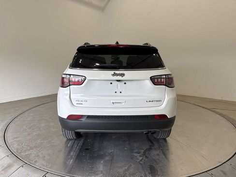 Used 2022 Jeep Compass Limited image 6