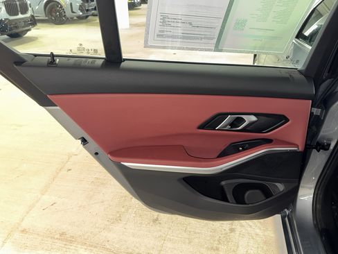 Certified 2025 BMW 330i Sedan image 16