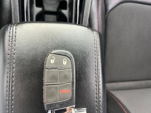 Used 2024 Jeep Compass Trailhawk AWD/4WD image 26
