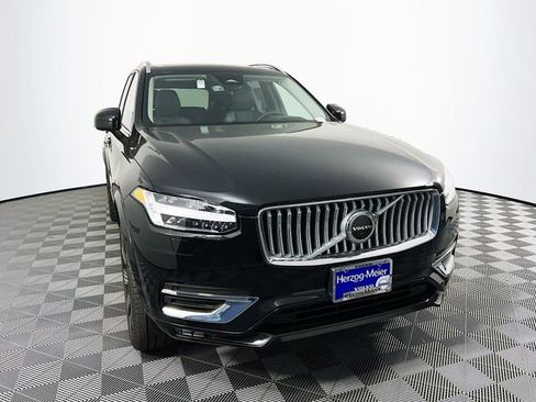 Certified 2025 Volvo XC90 B6 Ultra w/ Protection Package Premier image 1