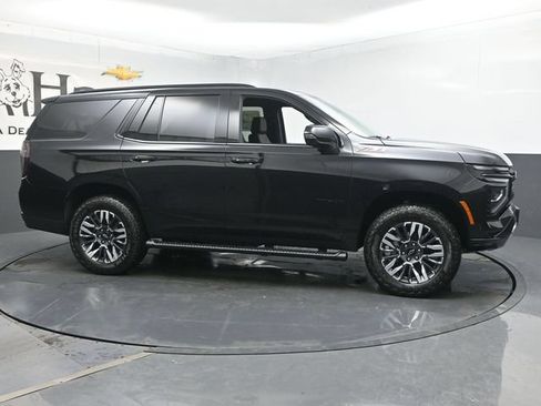 New 2026 Chevrolet Tahoe Z71 w/ Comfort Package AWD/4WD image 28